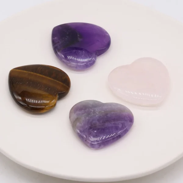 Feel the Love: Natural Crystal Heart Thumb Stone for Healing & Harmony - Image 3