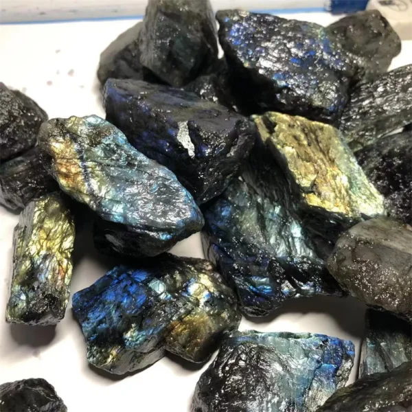 20-200g Labradorite Mineral Crystal - Image 4