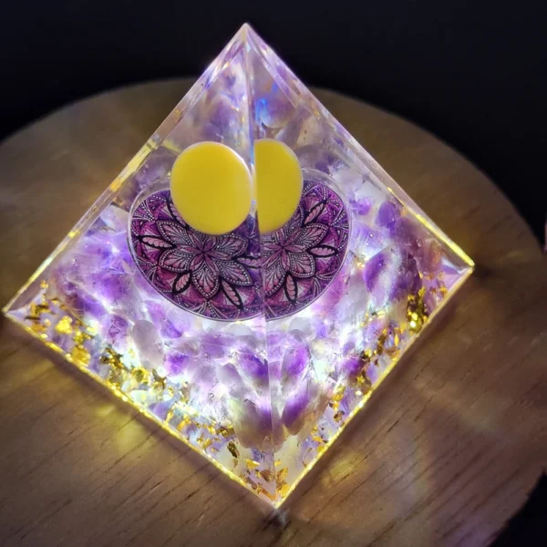 Orgone Energy Pyramid – Amethyst & Peridot Crystal Generator for Chakra Healing, Reiki & Home Décor - Image 6