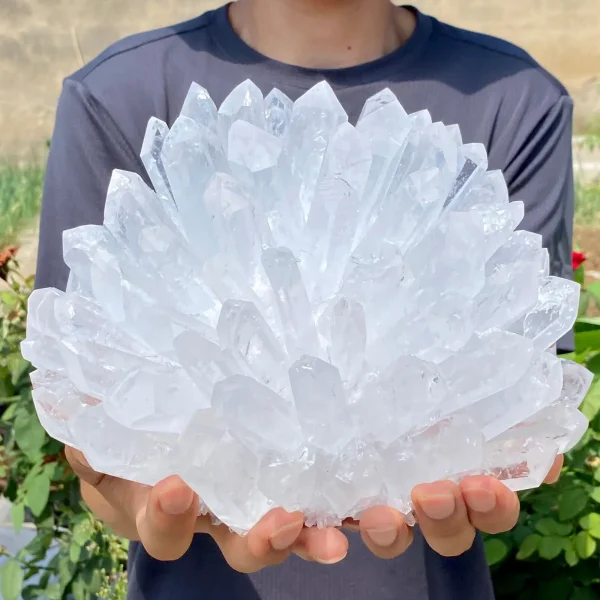 Illuminate Your Life: Pure White Crystal Cluster for Healing & Harmony - Image 7