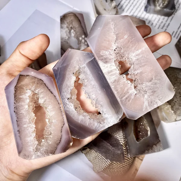 Sparkle with Earth's Magic: Your Unique Geode Agate Crystal Point - Image 2