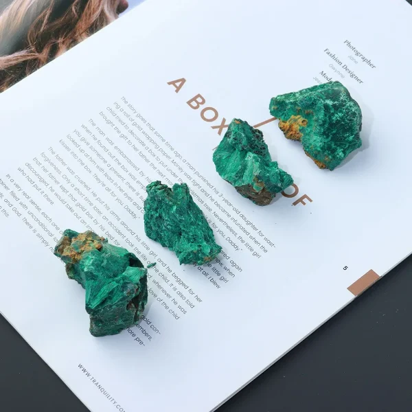 Unleash the Power of Green: Raw Malachite Crystal Specimen - Image 5