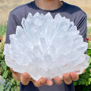 Illuminate Your Life: Pure White Crystal Cluster for Healing & Harmony