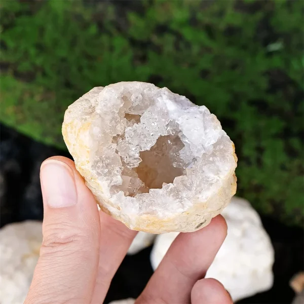 Unveil Earth's Secret: Natural Unopened Agate Geode for Mystery & Magic - Image 4